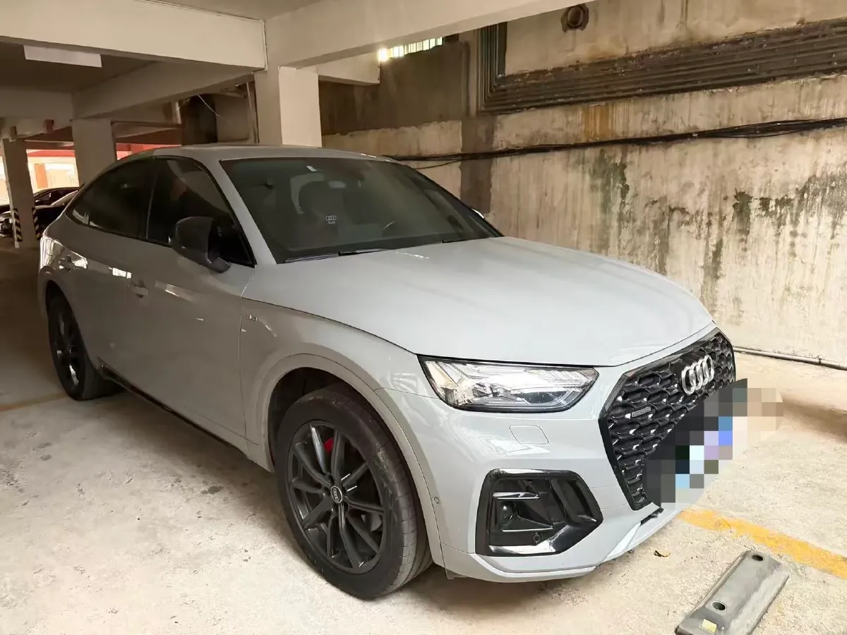 2021 Audi Q5L Sportback 2.0T 252HP L4 7DCT,autocango,china used car exporter,china ev exporter,chinese used car exporter,chinese used ev exporter