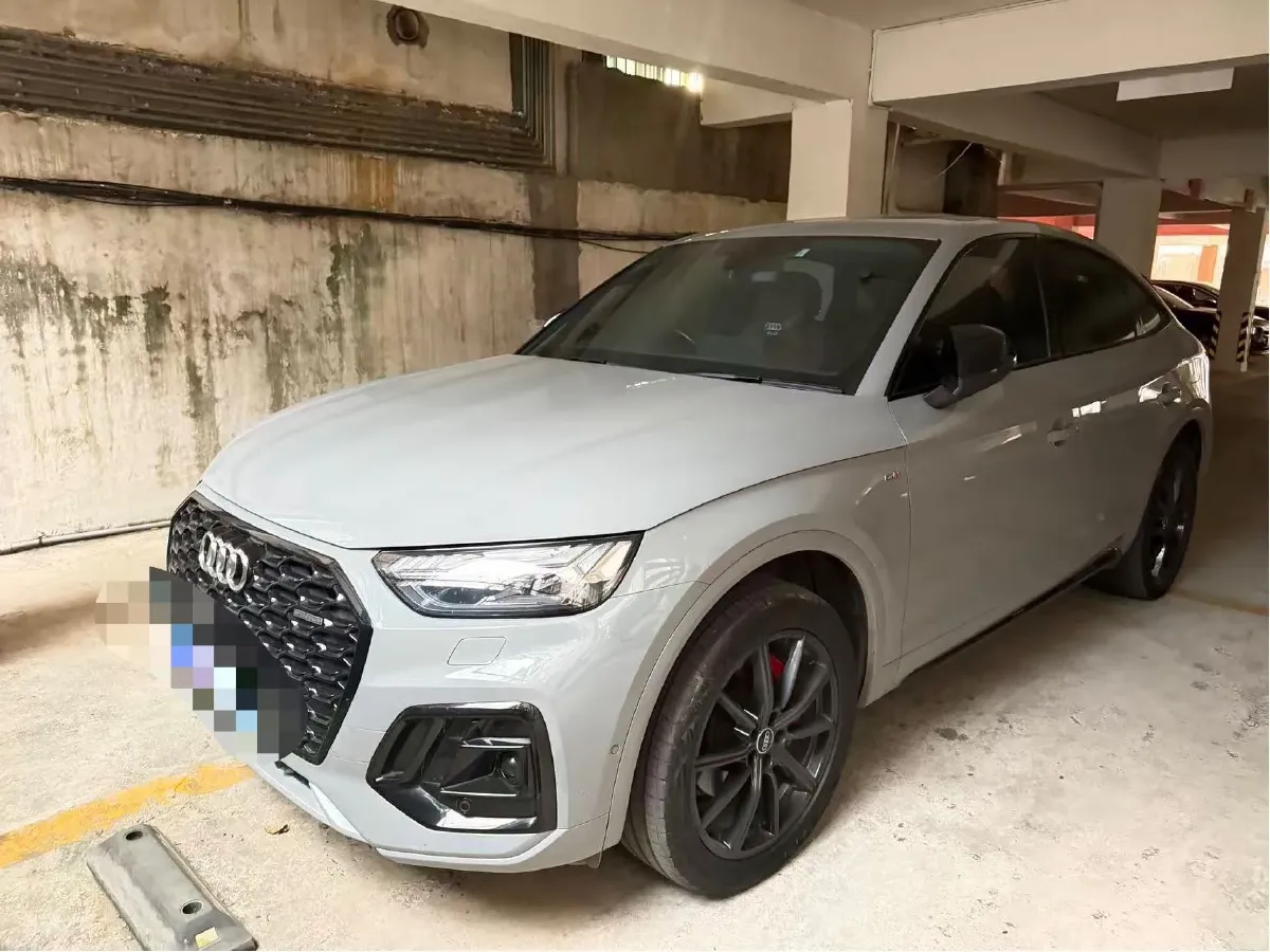 2021 Audi Q5L Sportback 2.0T 252HP L4 7DCT,autocango,china used car exporter,china ev exporter,chinese used car exporter,chinese used ev exporter