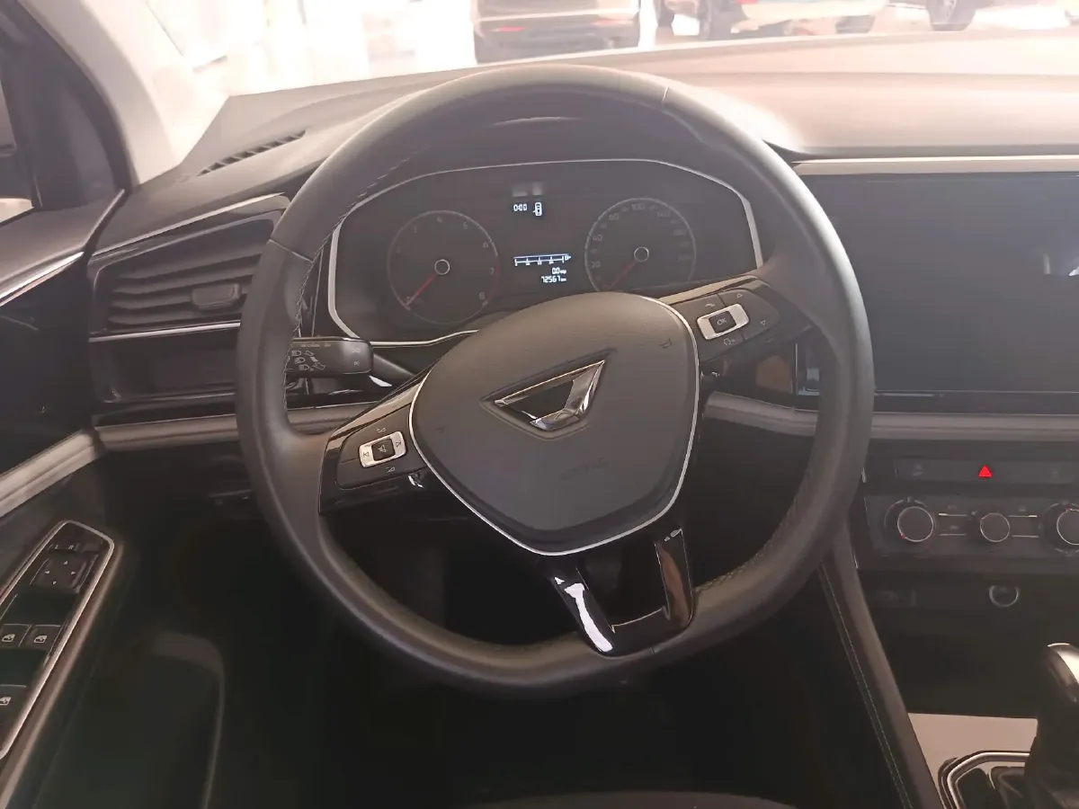 2023 Jetta VS5 1.4T 150HP L4 6AT,autocango,china used car exporter,china ev exporter,chinese used car exporter,chinese used ev exporter