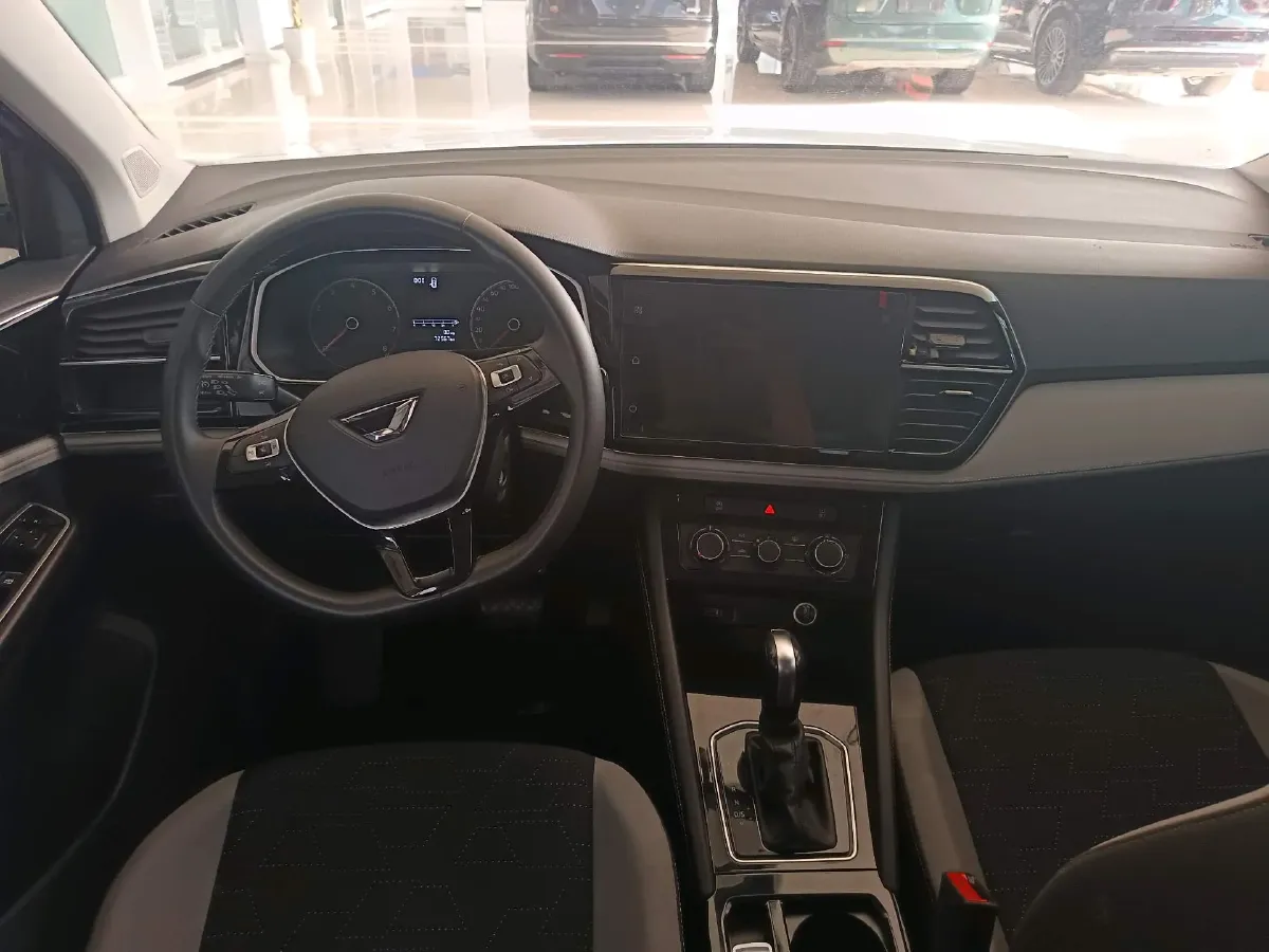 2023 Jetta VS5 1.4T 150HP L4 6AT,autocango,china used car exporter,china ev exporter,chinese used car exporter,chinese used ev exporter