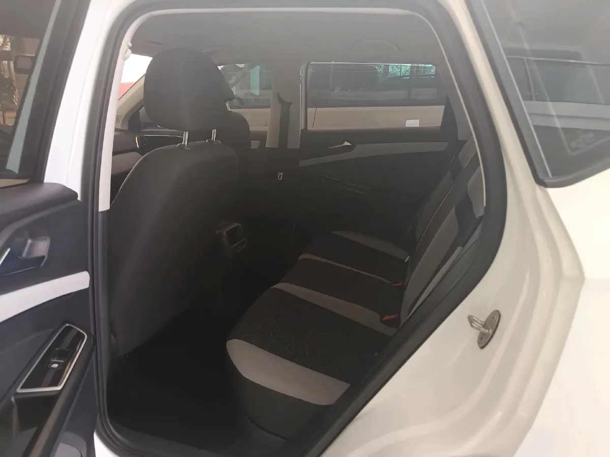 2023 Jetta VS5 1.4T 150HP L4 6AT,autocango,china used car exporter,china ev exporter,chinese used car exporter,chinese used ev exporter