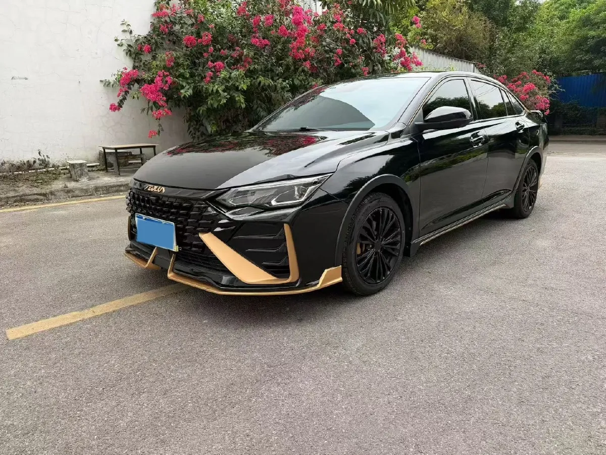 2021 DongFeng Aeolus YiXuan MAX 1.5T 163HP L4 E-CVT Hybrid,autocango,china used car exporter,china ev exporter,chinese used car exporter,chinese used ev exporter