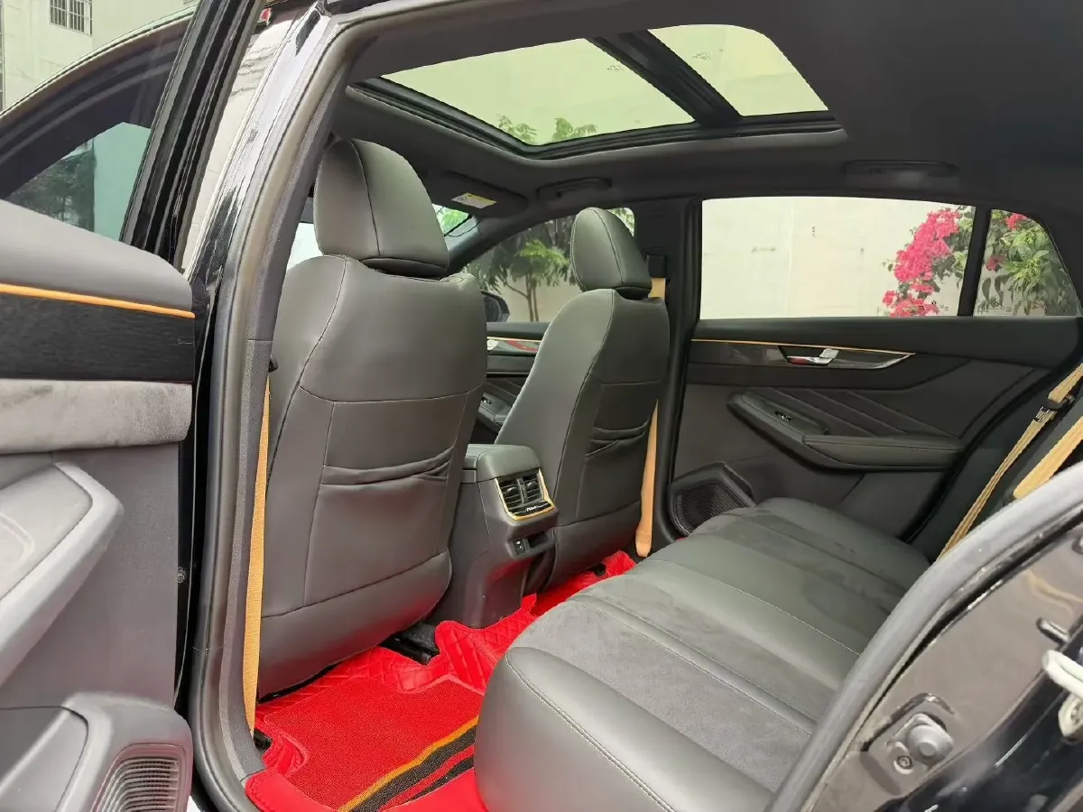 2021 DongFeng Aeolus YiXuan MAX 1.5T 163HP L4 E-CVT Hybrid,autocango,china used car exporter,china ev exporter,chinese used car exporter,chinese used ev exporter