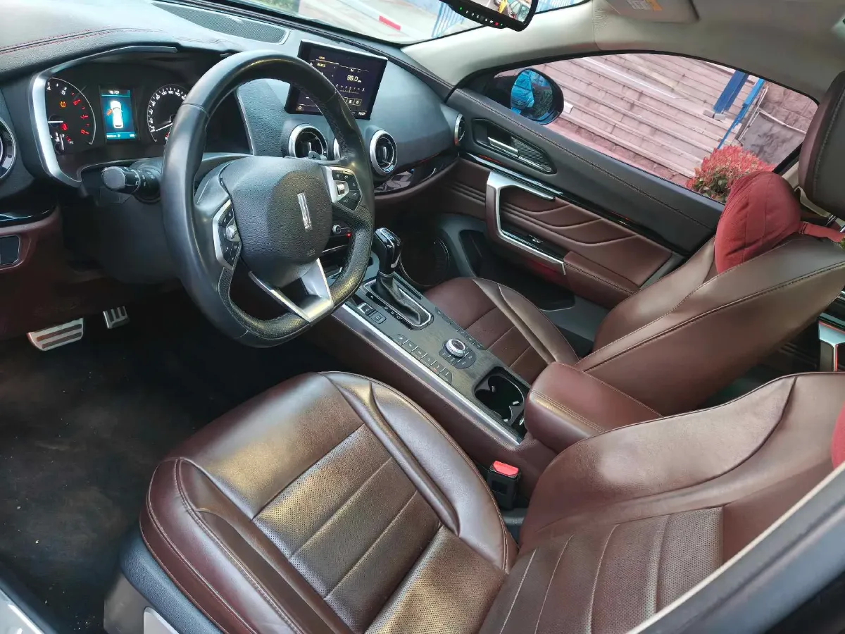 2017 WEY VV5 2.0T 197HP L4 7DCT,autocango,china used car exporter,china ev exporter,chinese used car exporter,chinese used ev exporter