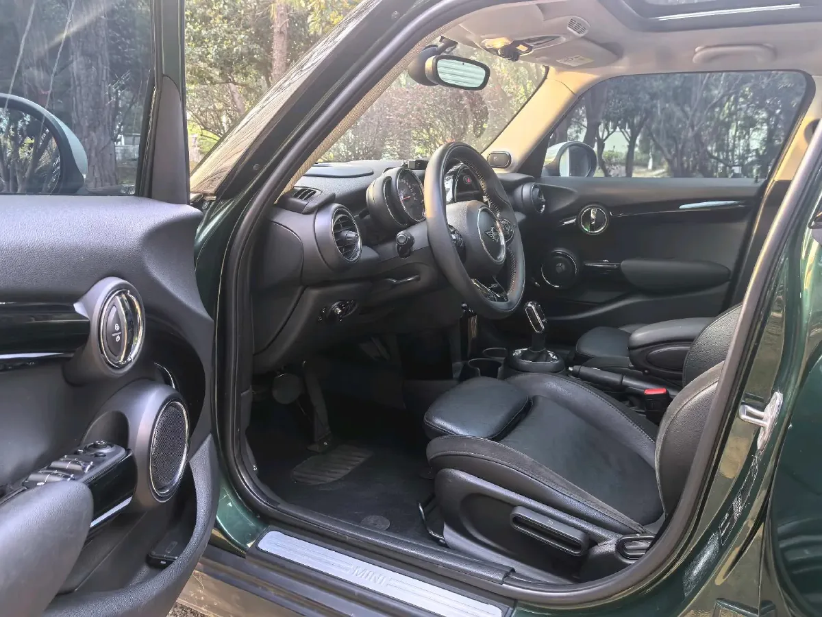 2018 Honda Accord 2.0L 146HP L4 E-CVT Hybrid,autocango,china used car exporter,china ev exporter,chinese used car exporter,chinese used ev exporter