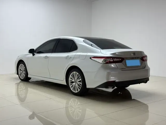 2019 Toyota Camry 2.5L 209HP L4 8AT,autocango,china used car exporter,china ev exporter,chinese used car exporter,chinese used ev exporter