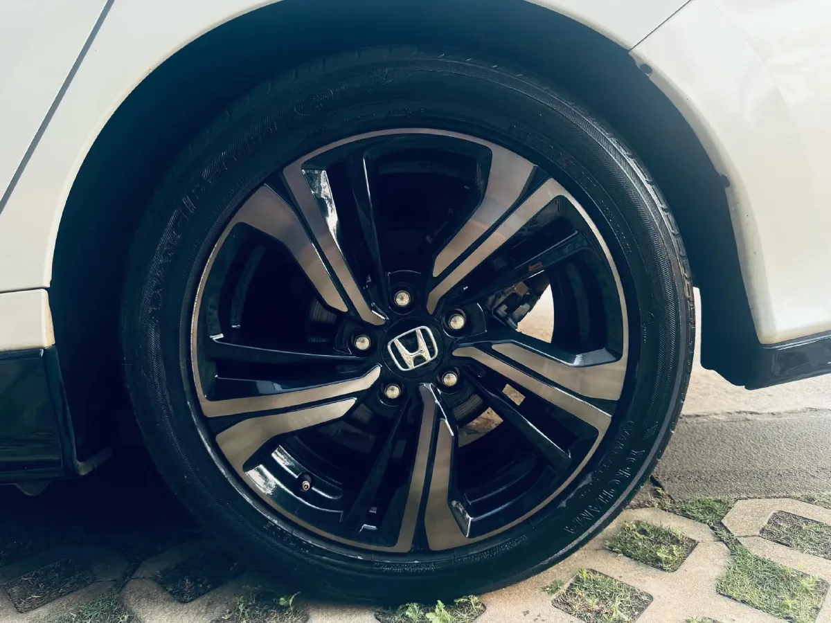 2021 Honda Civic 1.5T 177HP L4 CVT,autocango,china used car exporter,china ev exporter,chinese used car exporter,chinese used ev exporter