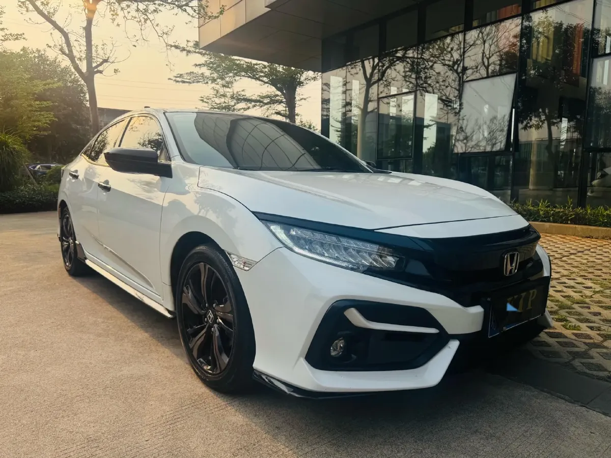 2021 Honda Civic 1.5T 177HP L4 CVT,autocango,china used car exporter,china ev exporter,chinese used car exporter,chinese used ev exporter