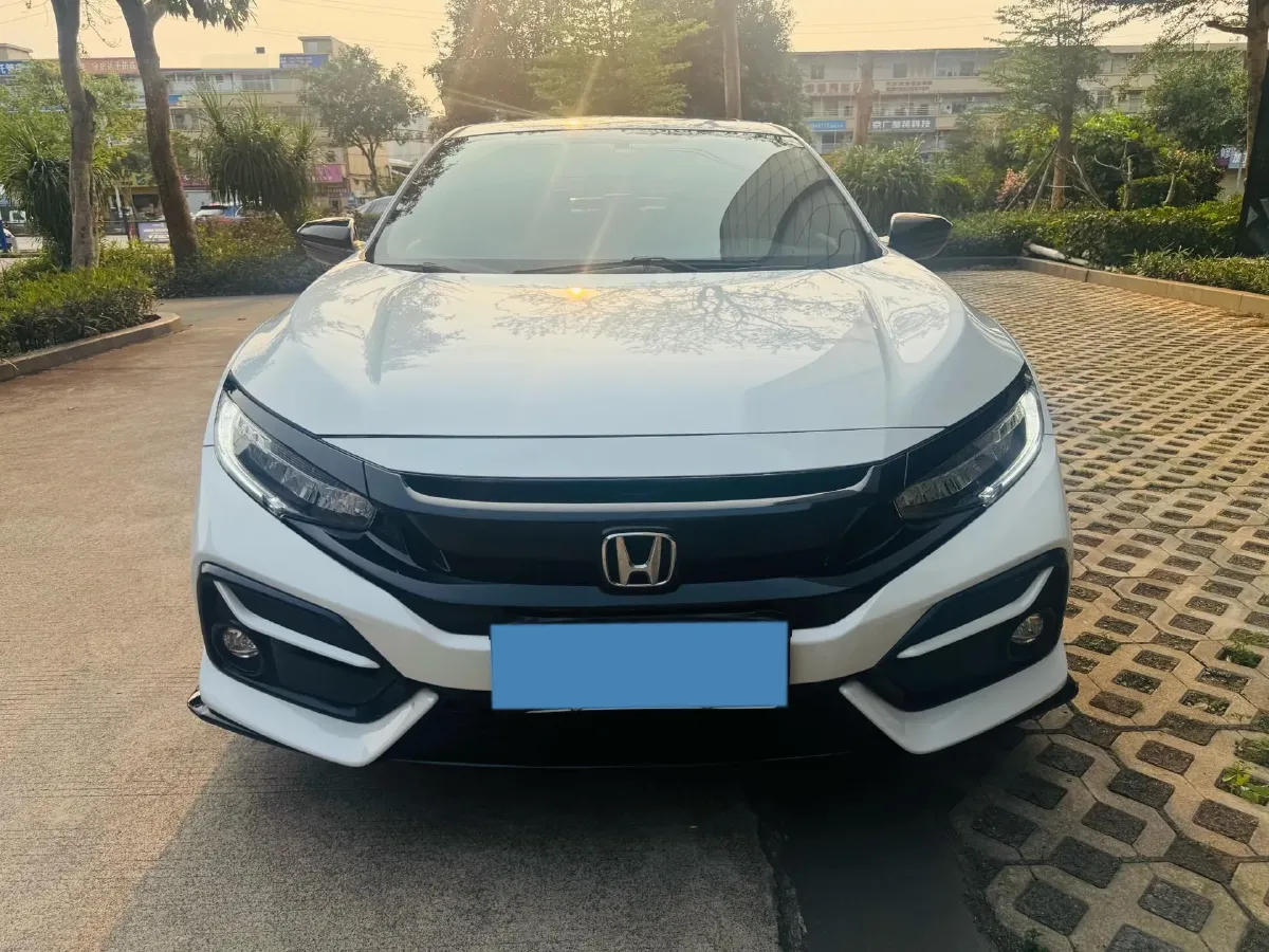 2021 Honda Civic 1.5T 177HP L4 CVT,autocango,china used car exporter,china ev exporter,chinese used car exporter,chinese used ev exporter