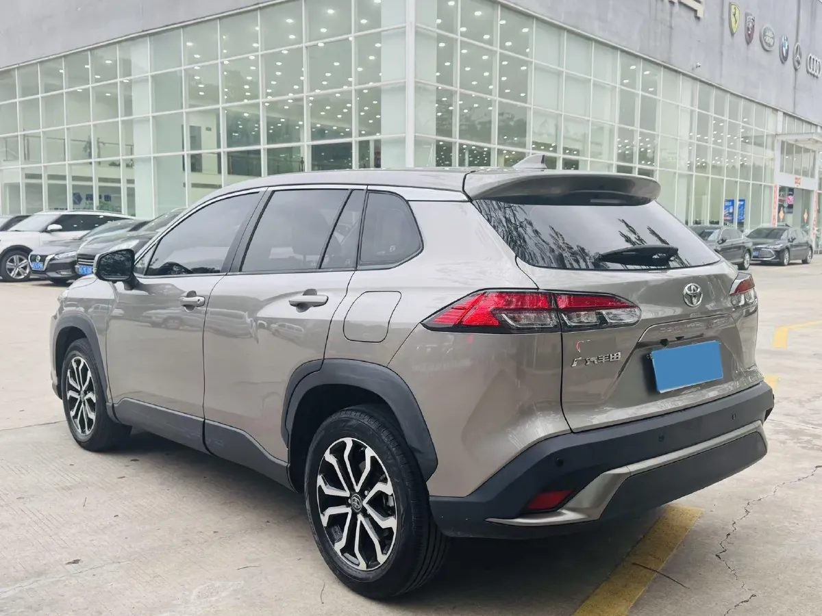 2022 Toyota Frontlander 2.0L 171HP L4 CVT,autocango,china used car exporter,china ev exporter,chinese used car exporter,chinese used ev exporter