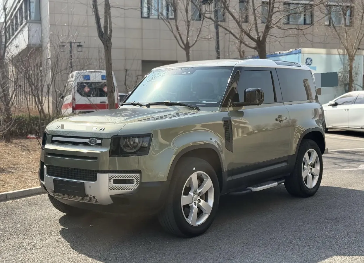 2021 Land Rover Defender 3.0T 400HP L6 8AT,autocango,china used car exporter,china ev exporter,chinese used car exporter,chinese used ev exporter