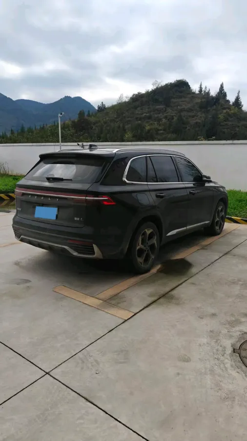 2025 Geely Monjaro 2.0T 238HP L4 8AT,autocango,china used car exporter,china ev exporter,chinese used car exporter,chinese used ev exporter