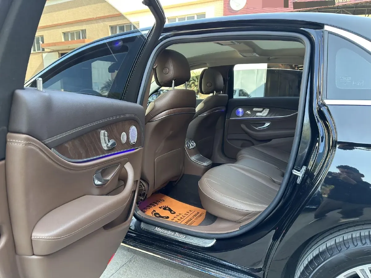 2023 Mercedes-Benz E Class 2.0T 258HP L4 9AT,autocango,china used car exporter,china ev exporter,chinese used car exporter,chinese used ev exporter