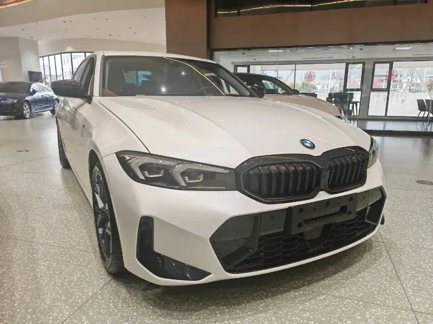 2025 BMW 3 Series 2.0T 245HP L4 8AT,autocango,china used car exporter,china ev exporter,chinese used car exporter,chinese used ev exporter