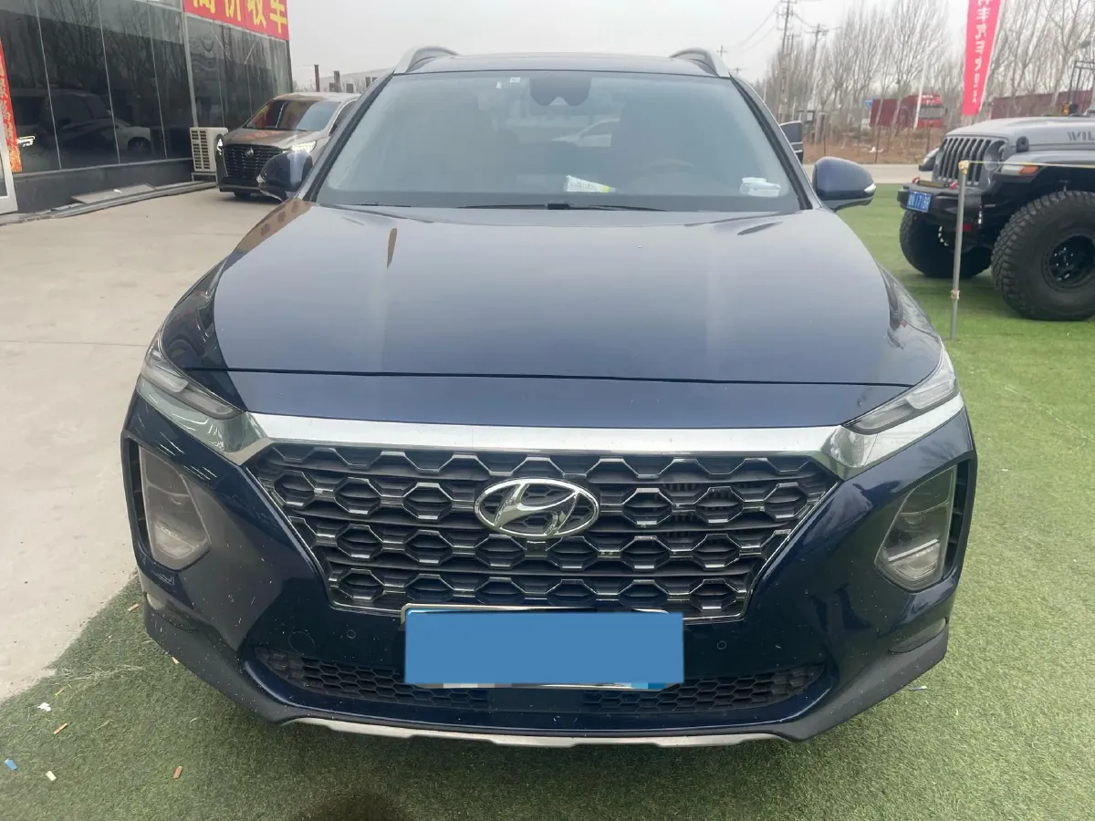 2021 Hyundai Custo 2.0T 236HP L4 8AT,autocango,china used car exporter,china ev exporter,chinese used car exporter,chinese used ev exporter