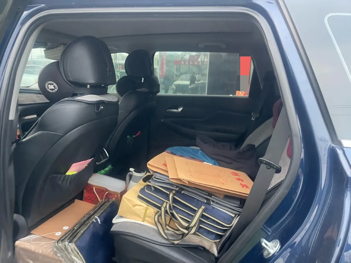 2021 Hyundai Custo 2.0T 236HP L4 8AT,autocango,china used car exporter,china ev exporter,chinese used car exporter,chinese used ev exporter