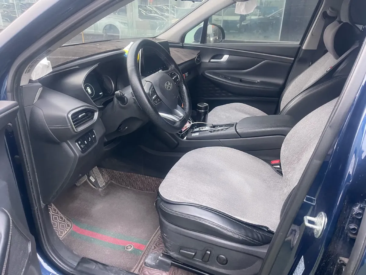 2021 Hyundai Custo 2.0T 236HP L4 8AT,autocango,china used car exporter,china ev exporter,chinese used car exporter,chinese used ev exporter