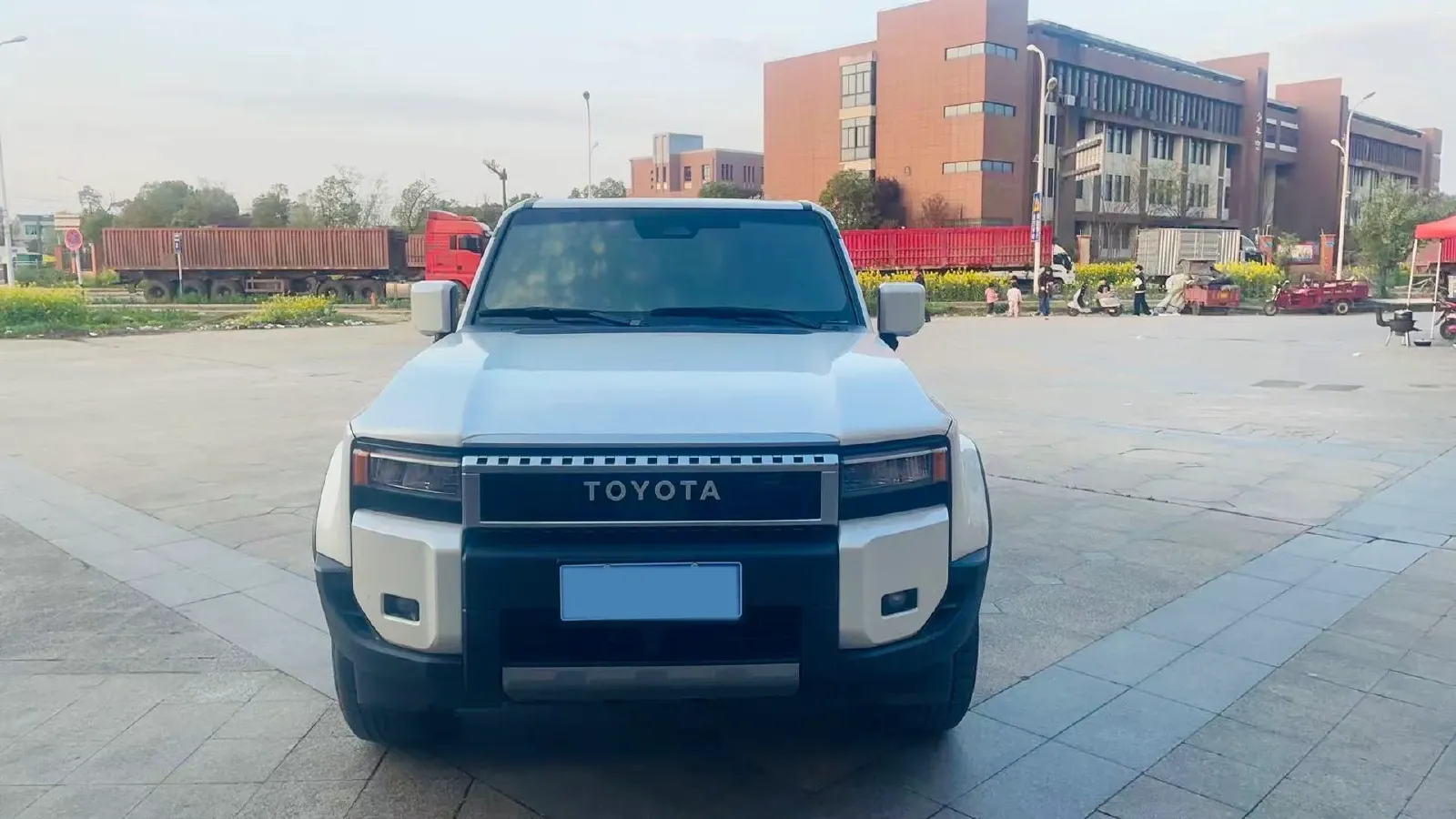 2024 Toyota Land Cruiser Prado 2.4T 282HP L4 8AT Hybrid,autocango,china used car exporter,china ev exporter,chinese used car exporter,chinese used ev exporter