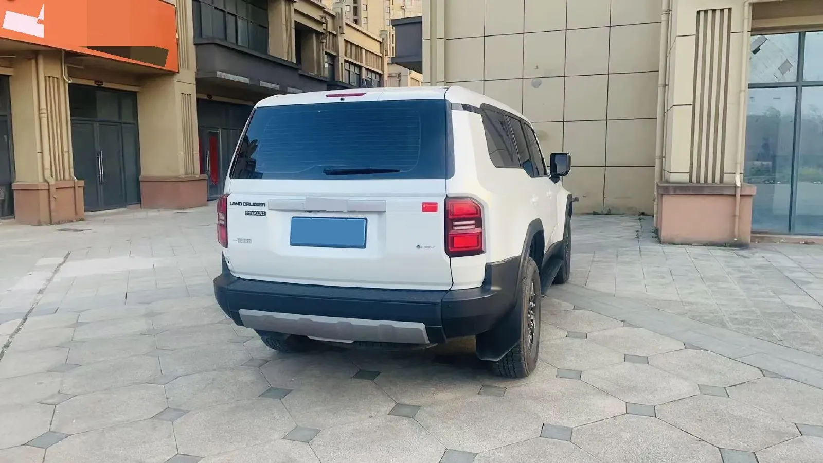 2024 Toyota Land Cruiser Prado 2.4T 282HP L4 8AT Hybrid,autocango,china used car exporter,china ev exporter,chinese used car exporter,chinese used ev exporter