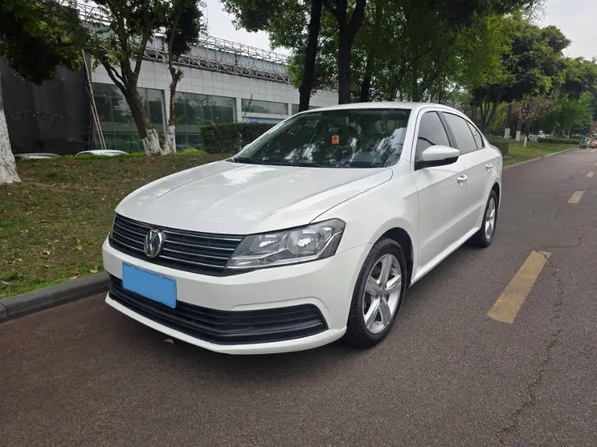 2017 Buick Excelle 1.5L 114HP L4 5MT,autocango,china used car exporter,china ev exporter,chinese used car exporter,chinese used ev exporter