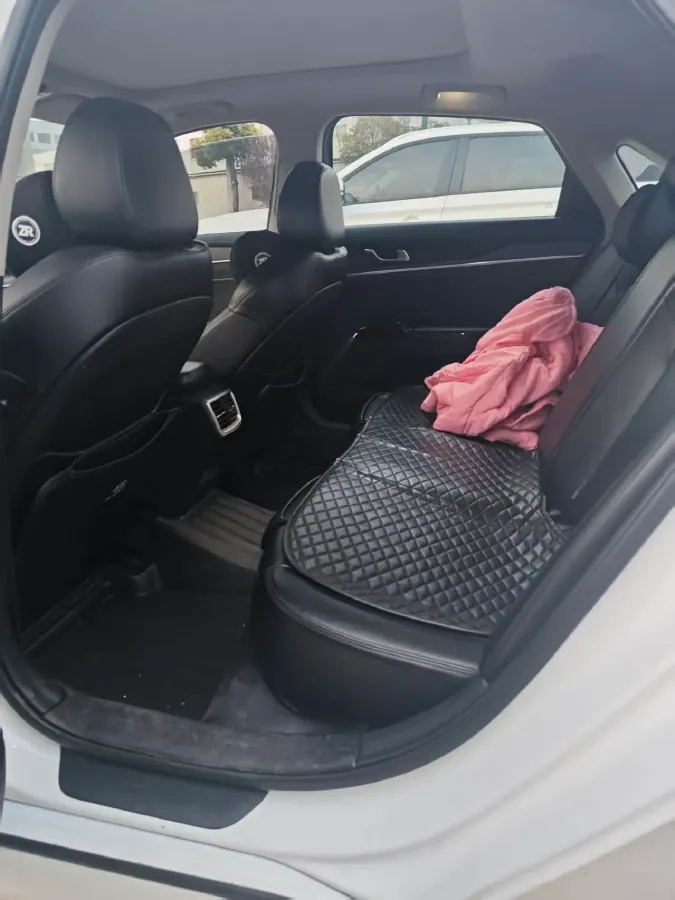 2020 Kia K5 1.5T 170HP L4 7DCT,autocango,china used car exporter,china ev exporter,chinese used car exporter,chinese used ev exporter