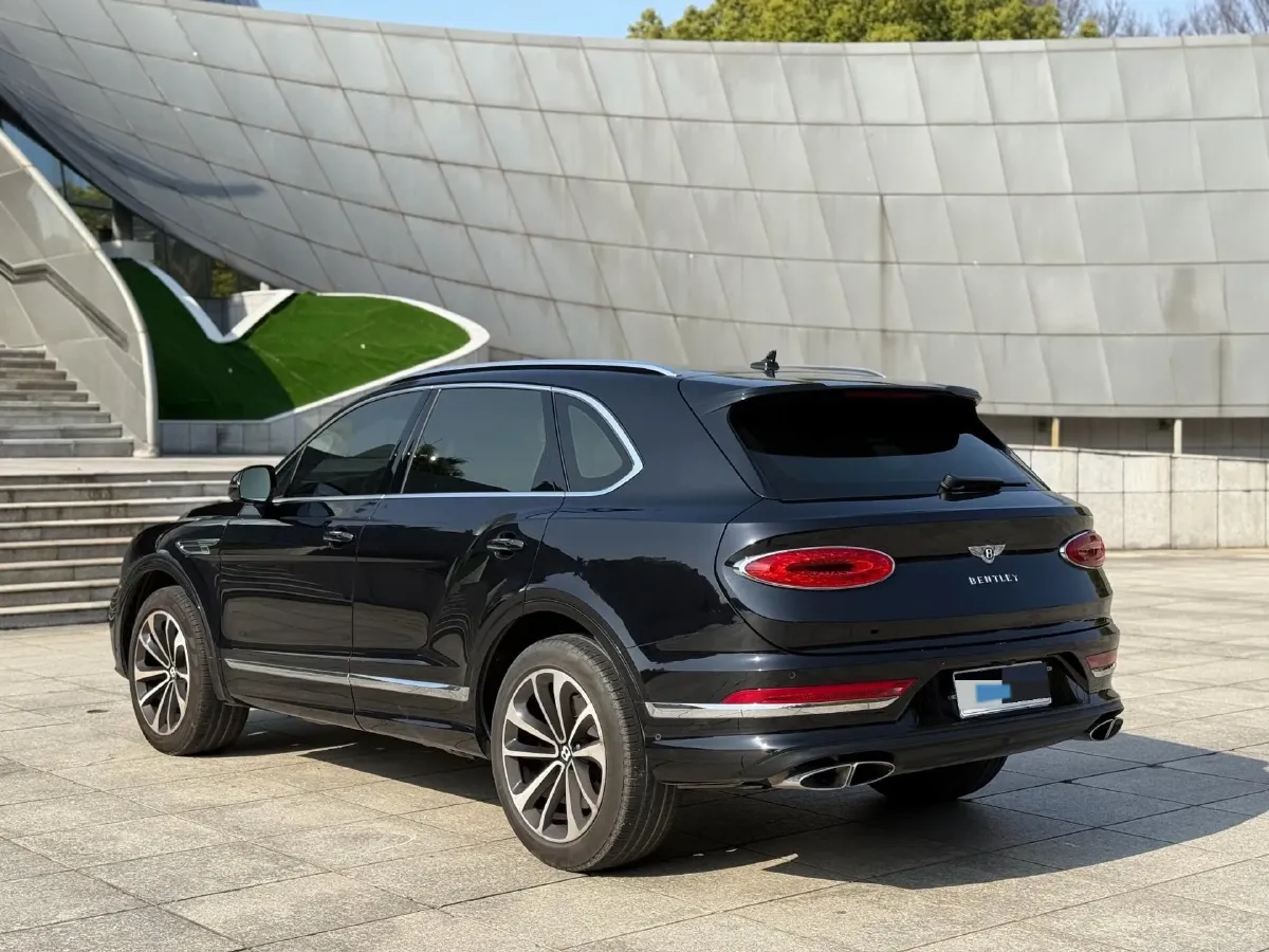 2021 Bentley Bentayga 4.0T 550HP V8 8AT,autocango,china used car exporter,china ev exporter,chinese used car exporter,chinese used ev exporter