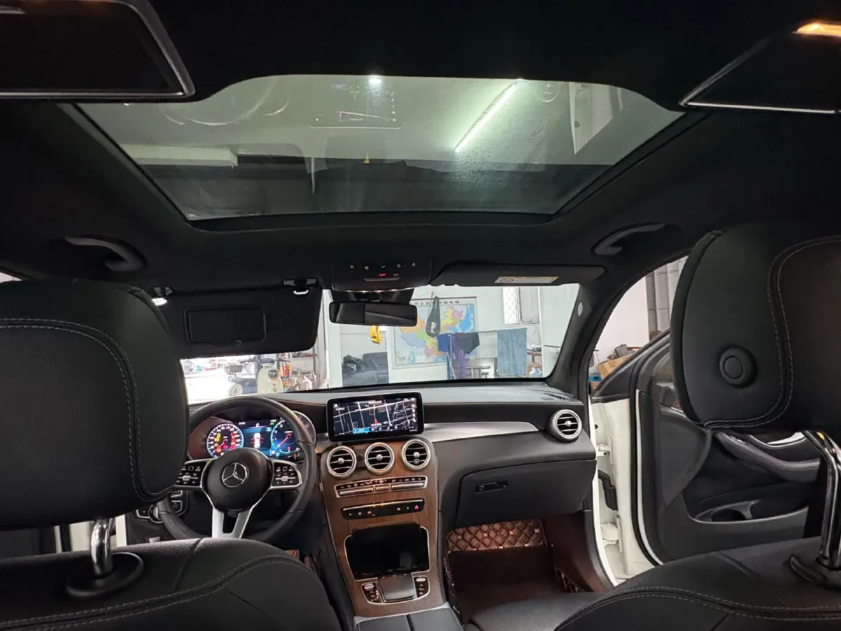 2021 Mercedes-Benz GLC Class 2.0T 258HP L4 9AT,autocango,china used car exporter,china ev exporter,chinese used car exporter,chinese used ev exporter