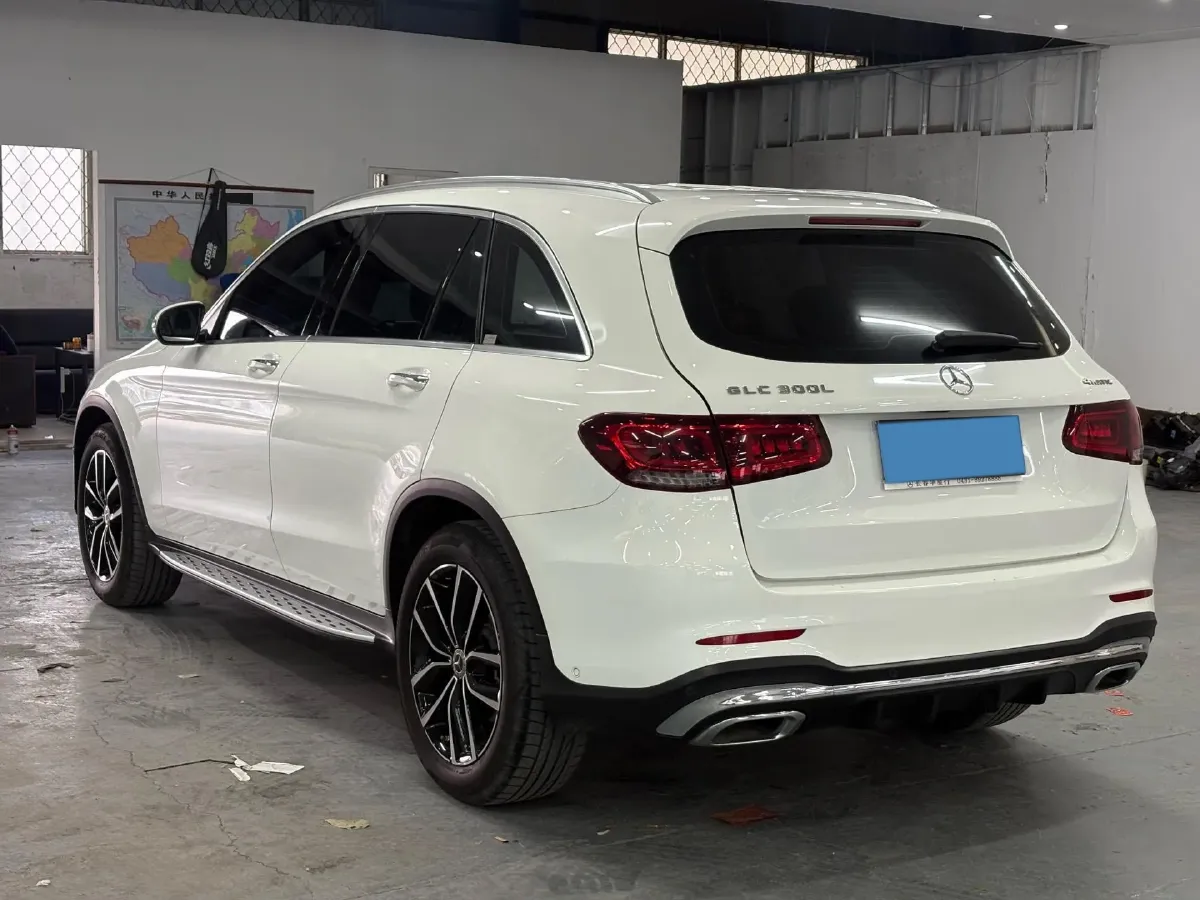 2021 Mercedes-Benz GLC Class 2.0T 258HP L4 9AT,autocango,china used car exporter,china ev exporter,chinese used car exporter,chinese used ev exporter