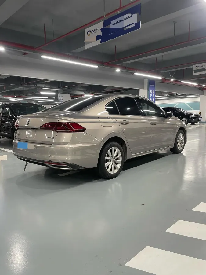 2019 Roewe RX5 MAX 1.5T 173HP L4 6AT,autocango,china used car exporter,china ev exporter,chinese used car exporter,chinese used ev exporter