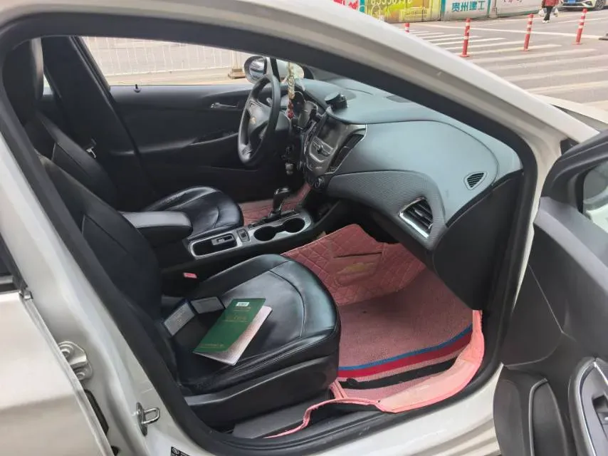 2018 Chevrolet Cruze 1.5L 114HP L4 6AT,autocango,china used car exporter,china ev exporter,chinese used car exporter,chinese used ev exporter