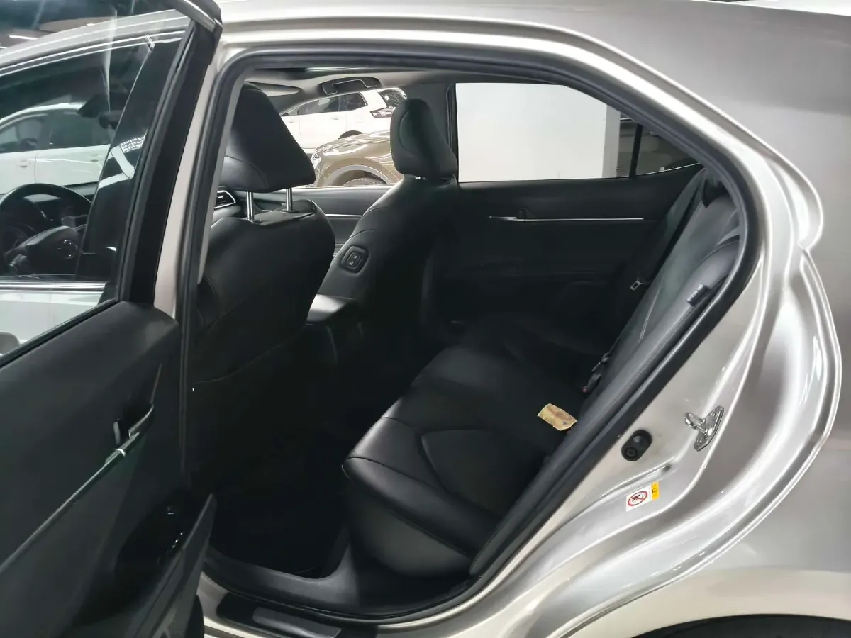 2018 Toyota Camry 2.5L 209HP L4 8AT,autocango,china used car exporter,china ev exporter,chinese used car exporter,chinese used ev exporter