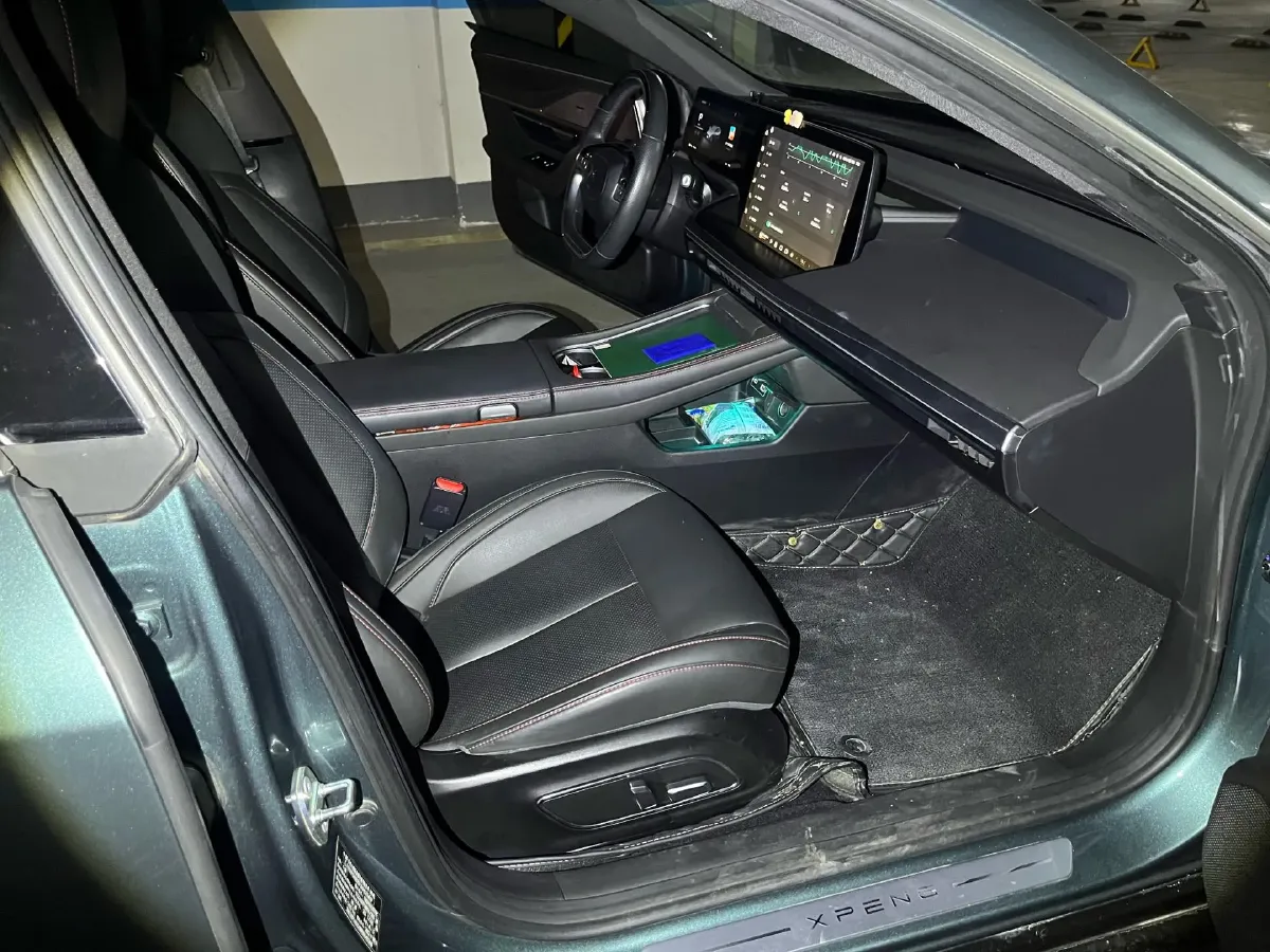 2023 Xpeng P7 BEV 86.2KWH,autocango,china used car exporter,china ev exporter,chinese used car exporter,chinese used ev exporter