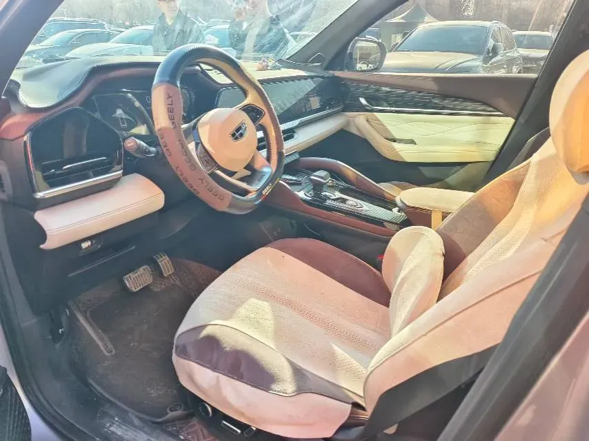 2021 Geely Monjaro 2.0T 218HP L4 7DCT,autocango,china used car exporter,china ev exporter,chinese used car exporter,chinese used ev exporter