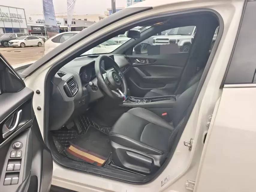 2020 Mazda CX-4 2.0L 158HP L4 6AT,autocango,china used car exporter,china ev exporter,chinese used car exporter,chinese used ev exporter