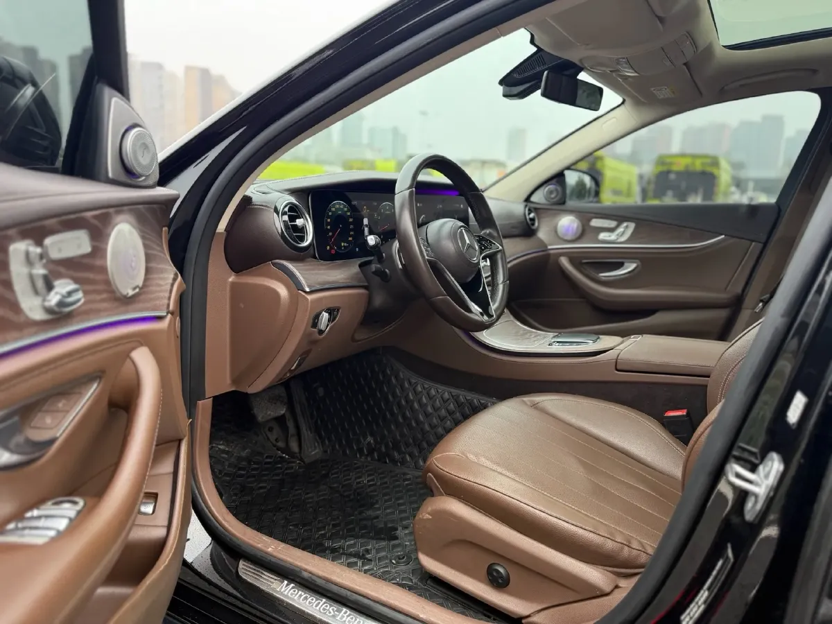 2021 Mercedes-Benz E Class 2.0T 258HP L4 9AT,autocango,china used car exporter,china ev exporter,chinese used car exporter,chinese used ev exporter