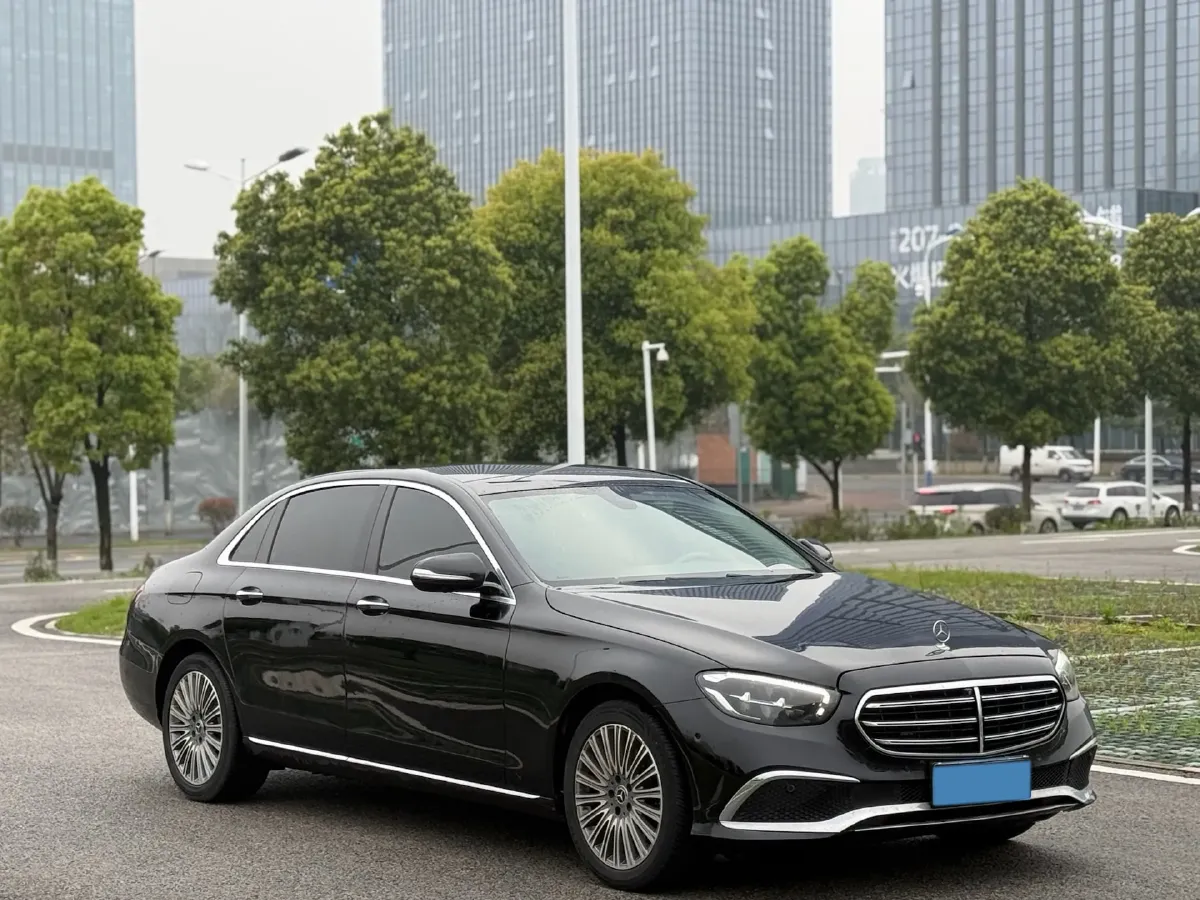 2021 Mercedes-Benz E Class 2.0T 258HP L4 9AT,autocango,china used car exporter,china ev exporter,chinese used car exporter,chinese used ev exporter