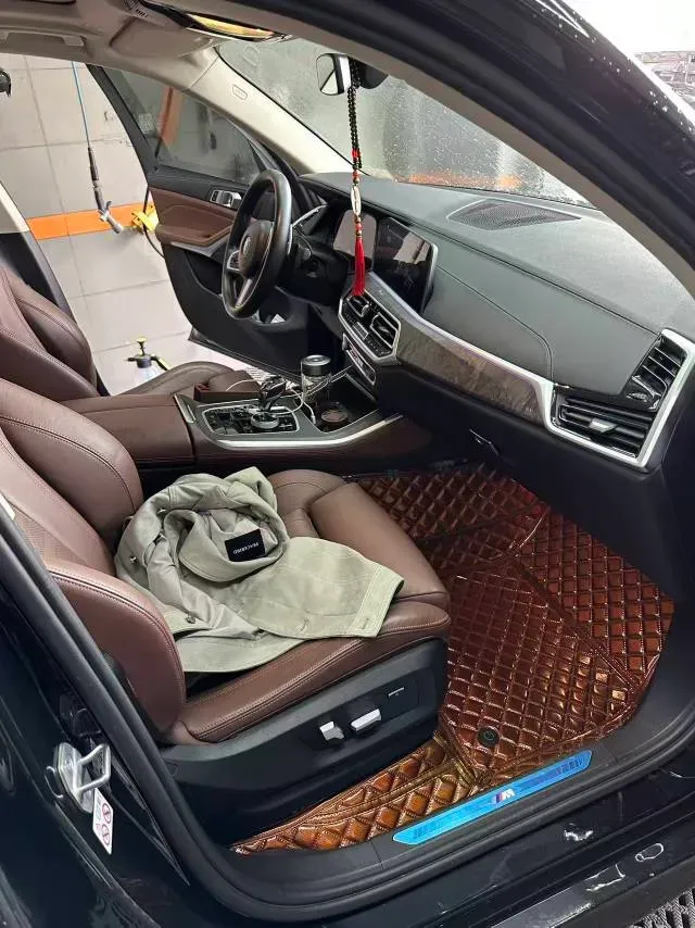 2021 BMW X5 2.0T 265HP L4 8AT,autocango,china used car exporter,china ev exporter,chinese used car exporter,chinese used ev exporter