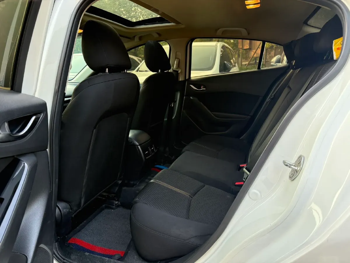 2017 Mazda 3 Axela 1.5L 117HP L4 6AT,autocango,china used car exporter,china ev exporter,chinese used car exporter,chinese used ev exporter