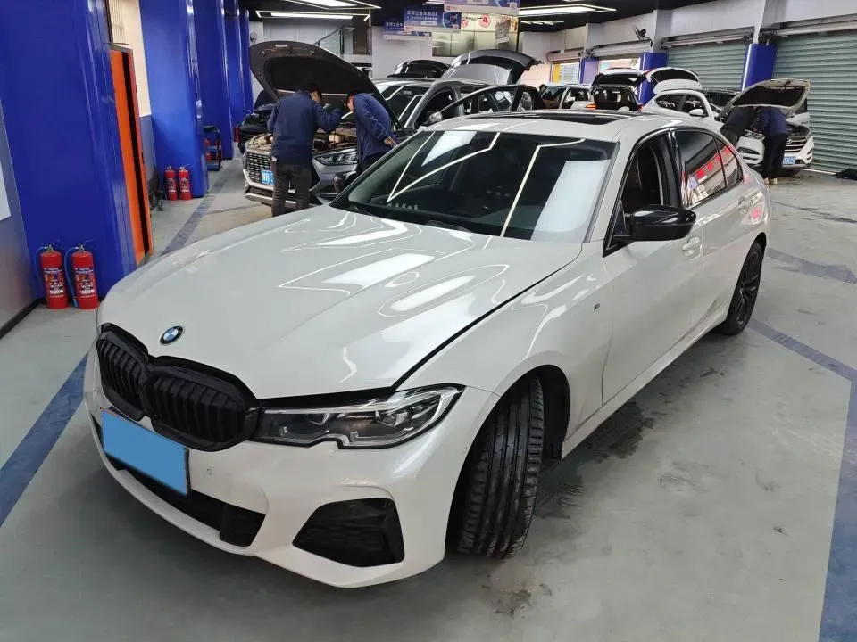 2020 BMW 3 Series 2.0T 184HP L4 8AT,autocango,china used car exporter,china ev exporter,chinese used car exporter,chinese used ev exporter