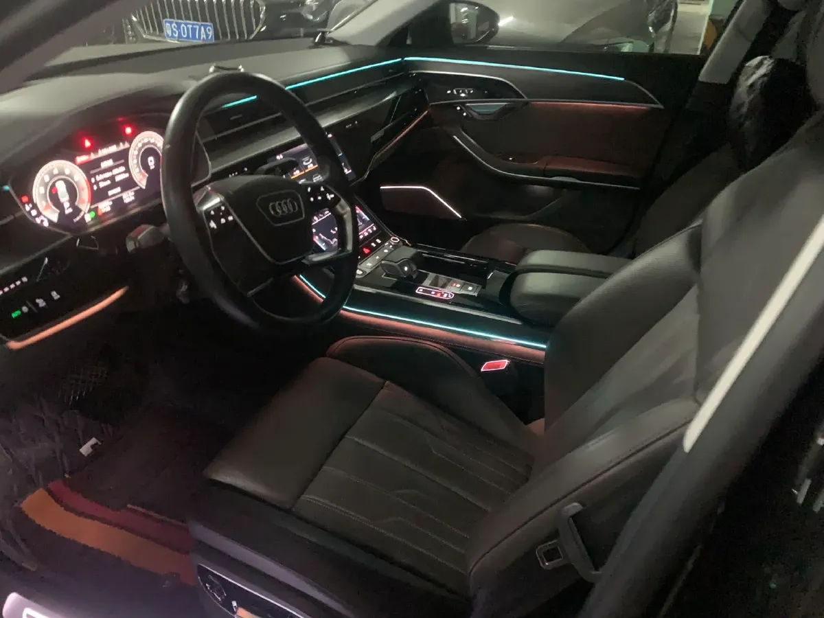 2021 Audi A8 3.0T 340HP V6 8AT,autocango,china used car exporter,china ev exporter,chinese used car exporter,chinese used ev exporter