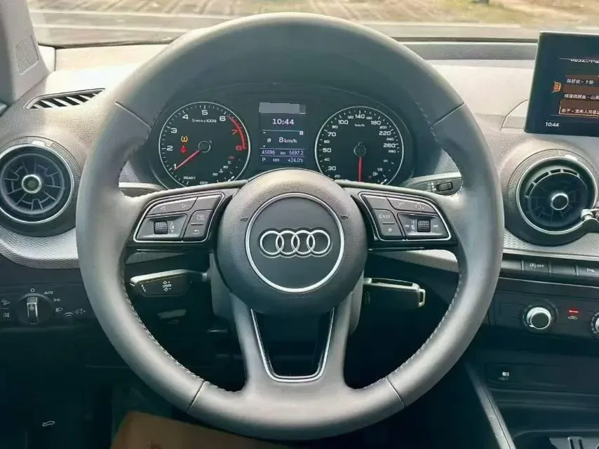 2021 Audi Q2L 1.4T 150HP L4 7DCT,autocango,china used car exporter,china ev exporter,chinese used car exporter,chinese used ev exporter