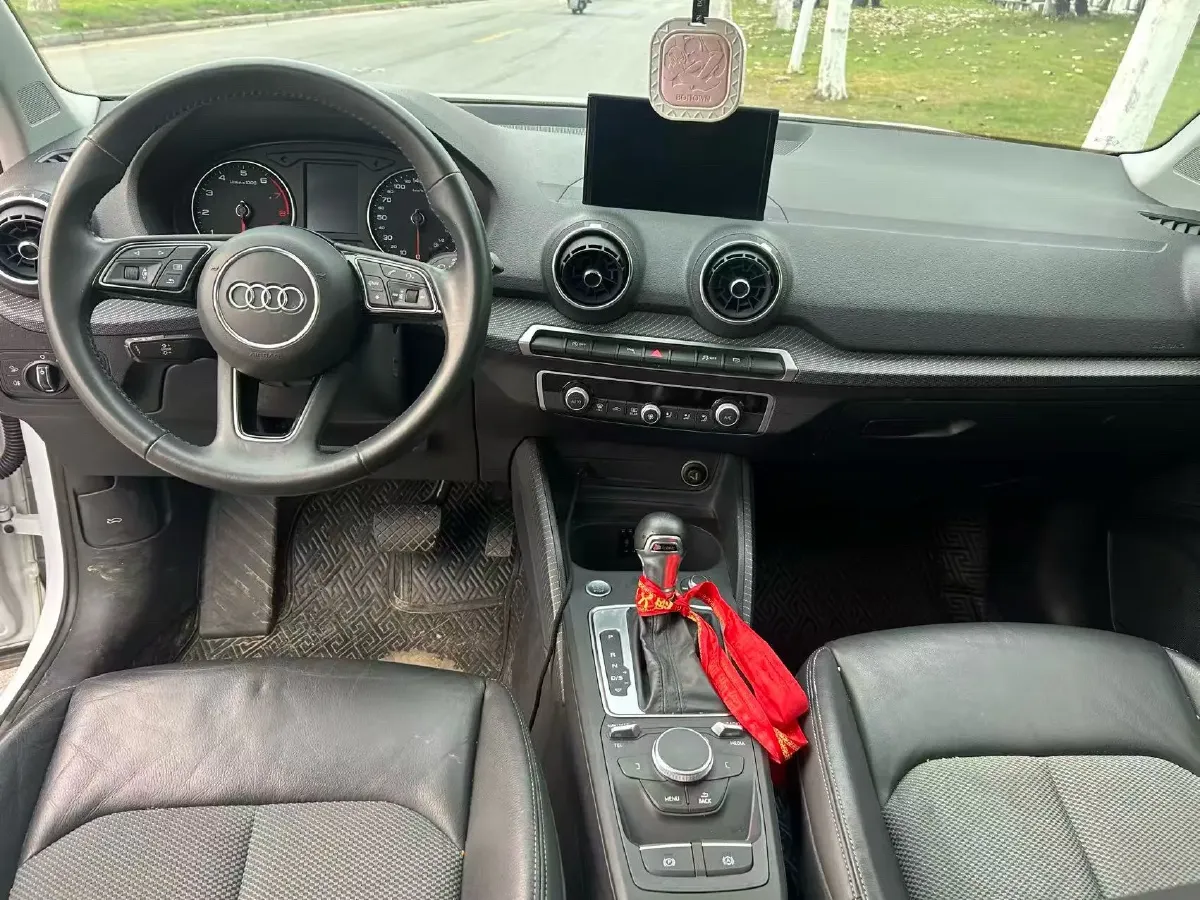 2021 Audi Q2L 1.4T 150HP L4 7DCT,autocango,china used car exporter,china ev exporter,chinese used car exporter,chinese used ev exporter