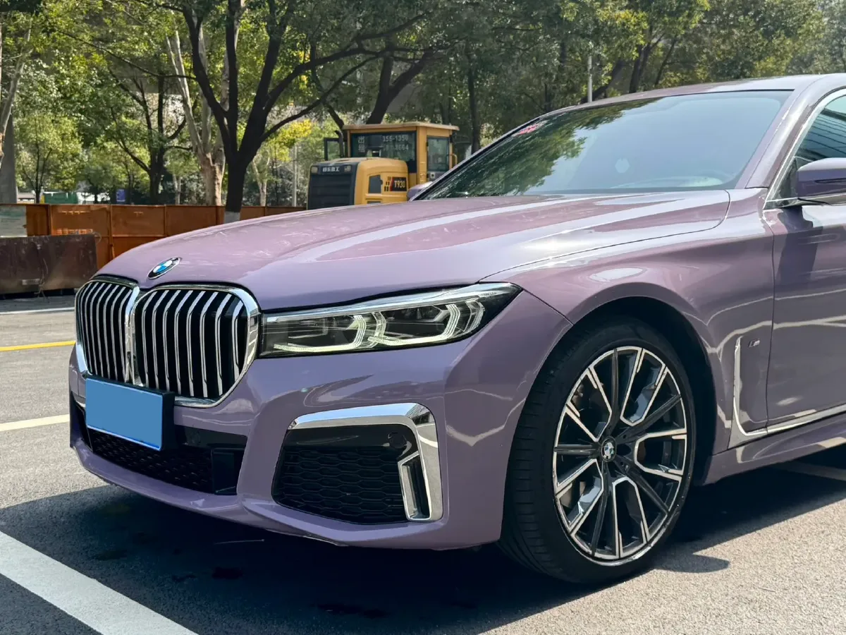 2021 BMW 7 Series 3.0T 340HP L6 8AT,autocango,china used car exporter,china ev exporter,chinese used car exporter,chinese used ev exporter