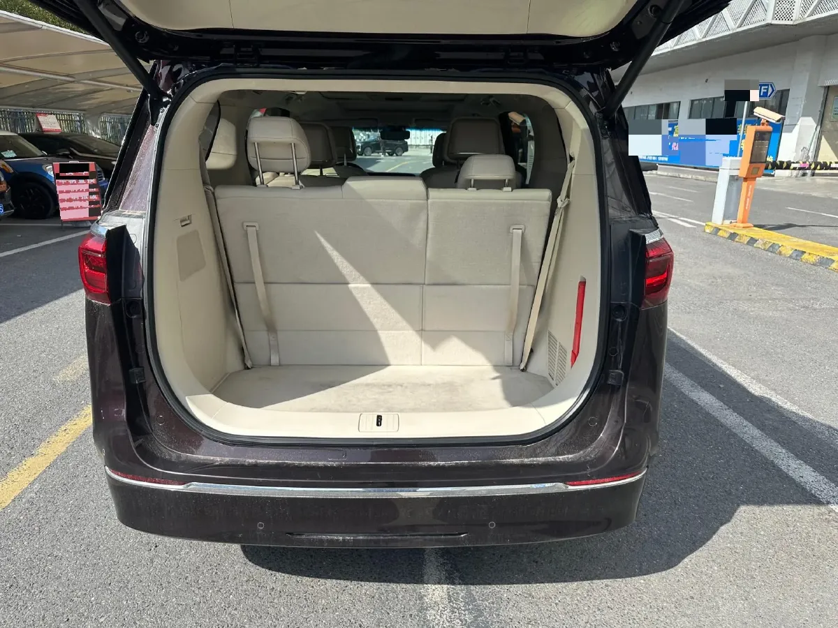 2022 Buick GL8 2.0T 237HP L4 9AT,autocango,china used car exporter,china ev exporter,chinese used car exporter,chinese used ev exporter