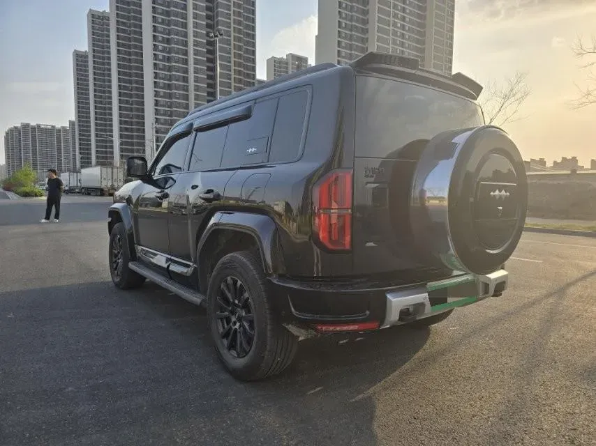 2025 FangChengBao Bao 5 1.5T 194HP L4 E-CVT PHEV,autocango,china used car exporter,china ev exporter,chinese used car exporter,chinese used ev exporter