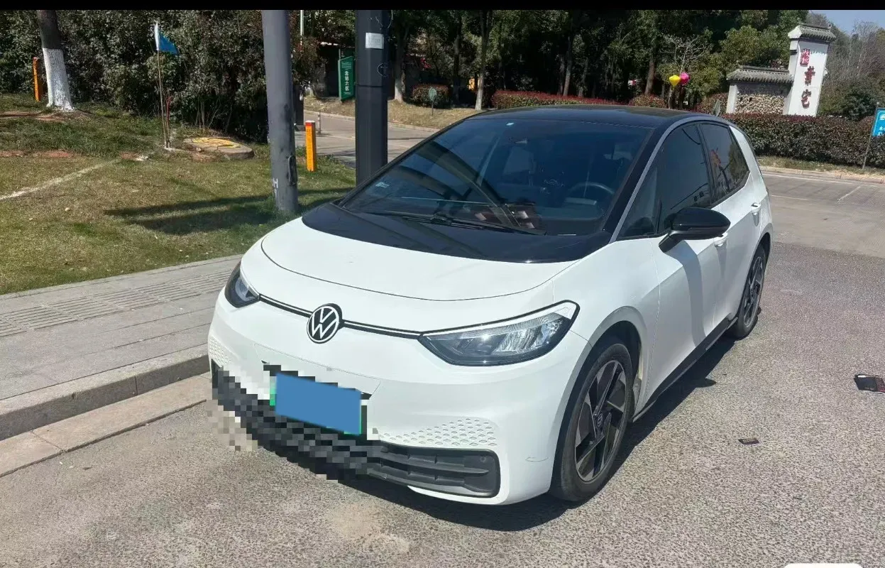 2025 Volkswagen ID.3 BEV 52.8KWH,autocango,china used car exporter,china ev exporter,chinese used car exporter,chinese used ev exporter