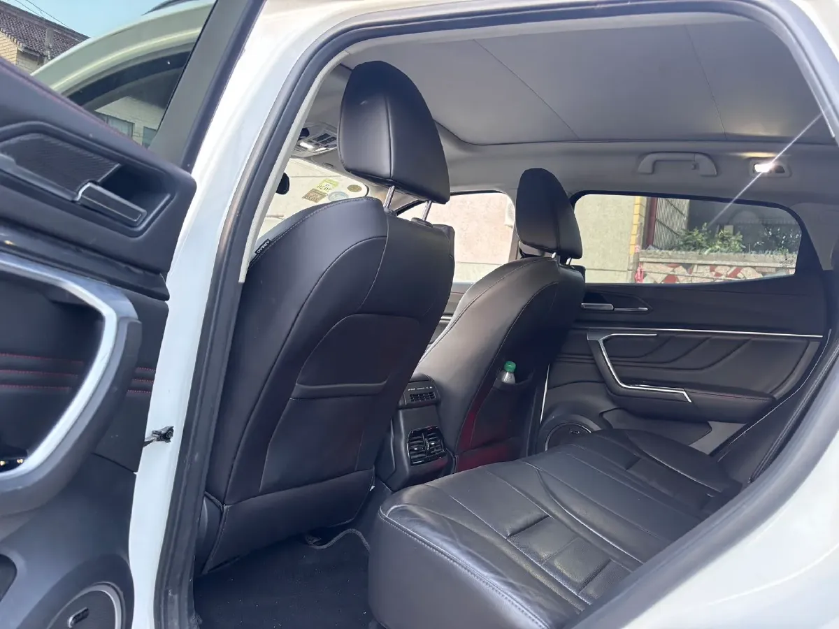 2017 WEY VV5 2.0T 197HP L4 7DCT,autocango,china used car exporter,china ev exporter,chinese used car exporter,chinese used ev exporter