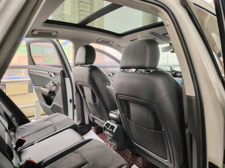 2019 Audi Q3 1.4T 150HP L4 7DCT,autocango,china used car exporter,china ev exporter,chinese used car exporter,chinese used ev exporter