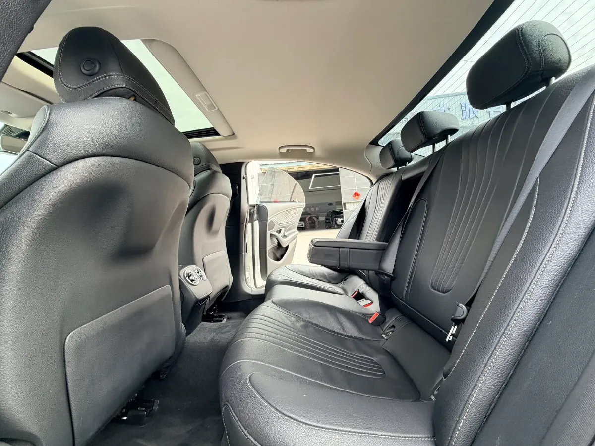 2021 Mercedes-Benz CLS Class 1.5T 184HP L4 9AT,autocango,china used car exporter,china ev exporter,chinese used car exporter,chinese used ev exporter