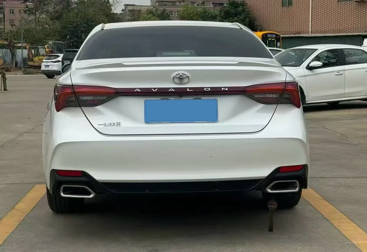 2021 Toyota Avalon 2.5L 209HP L4 8AT,autocango,china used car exporter,china ev exporter,chinese used car exporter,chinese used ev exporter